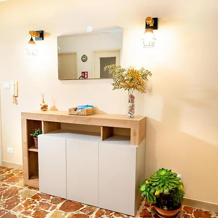 Casa Donna Celestina Letojanni